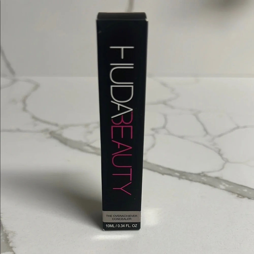 HUDA BEAUTY Concealer - Shade: MAYPLE SYRUP 34G